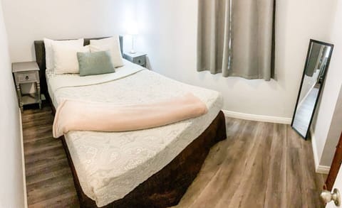 Bedroom No. 1: Queen bed with all pillows, linens and blankets