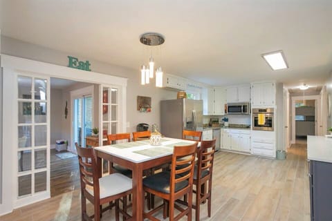 Plenty enough room for more than one cook.