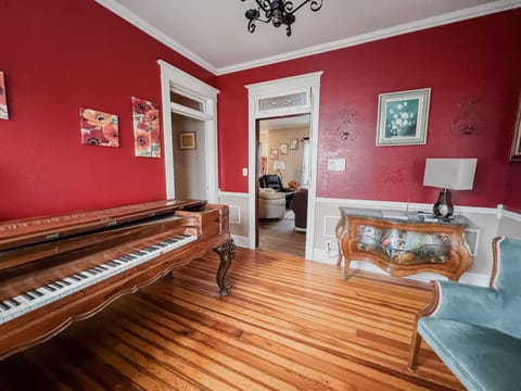 The piano is more then 200 years old .