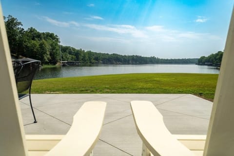 Take in the View at Lake Balboa