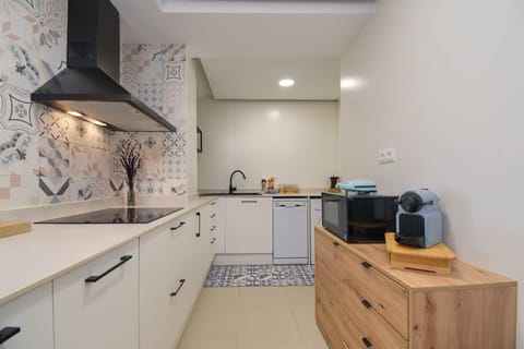 Open kitchen