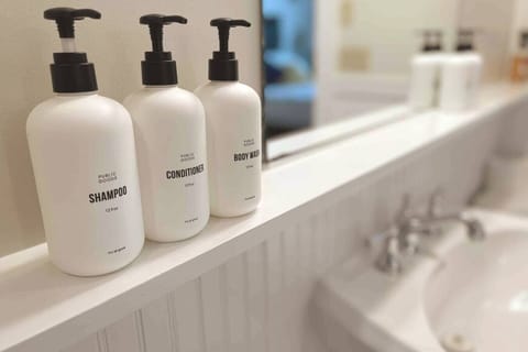 Public Goods toiletries