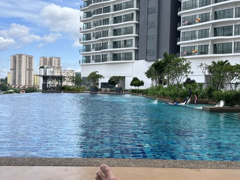 Infinity outdoor pool 