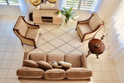 Welcome to Northside Hideaway 2