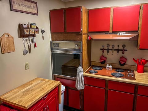 5e2a3547-aaf1-45b7-817d-af8c987efbbb