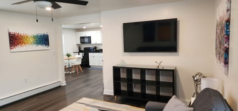 Flat screen with complimentary Netflix