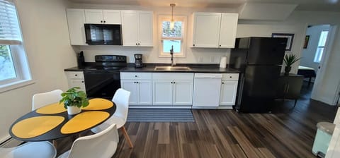 Kitchen with dishwasher