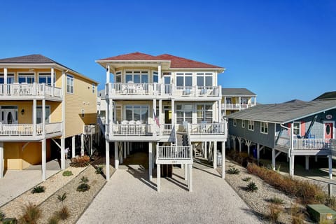 337 East First Street, Ocean Isle Beach