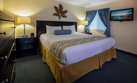 Bedroom. Interior and views may vary based on location and availability.