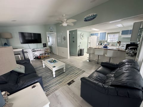 Spacious open concept living room/kitchen