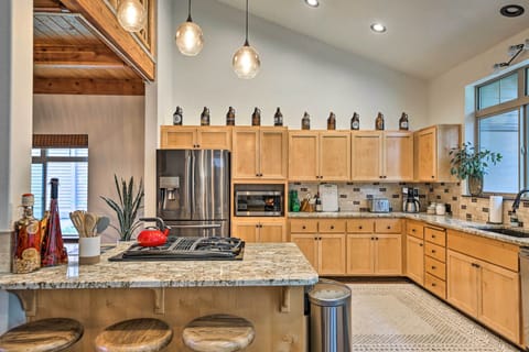 Kitchen | Cooking Basics | Drip Coffee Maker | Coffee Grinder | Blender | Spices