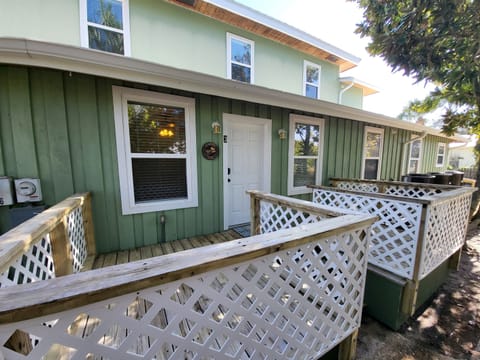Sandpiper Wing Boasts Large, Private Porch (Seating Pictured Later)