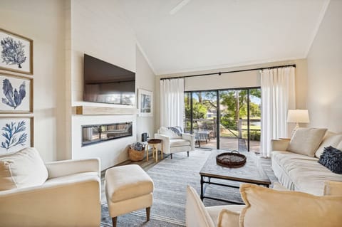 Welcome to Beachwalk Villas 5184- Villa Bliss
