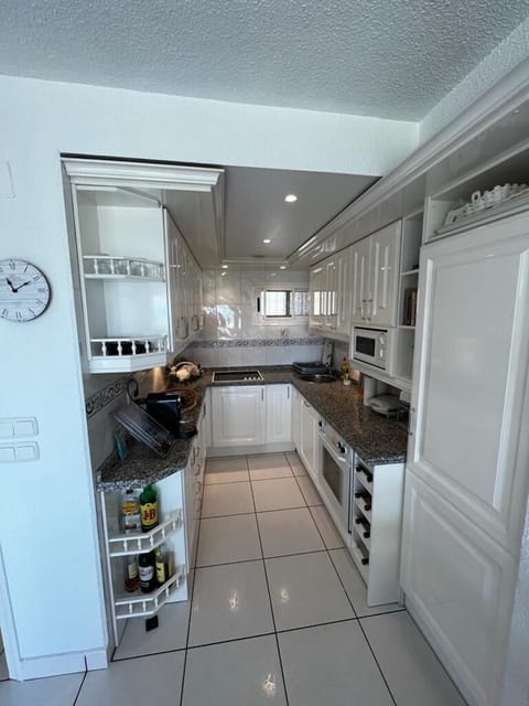 Apartamento Caleta Playa - 8