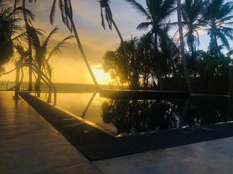 Sun set