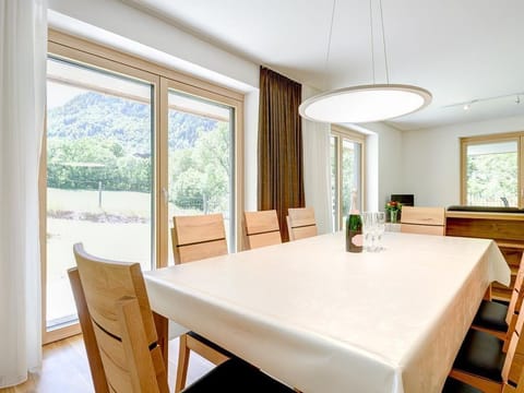 Alvier Lodge - La Montanara Apartment in Brand