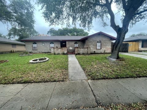 Front of house 4022 Donaho Dr. 
