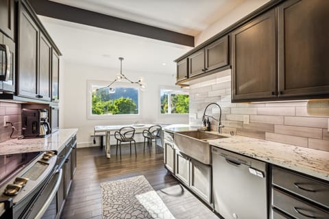 Room, Indoors, Kitchen, Flooring, Sink Faucet