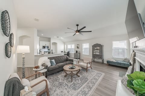 Spacious living room.