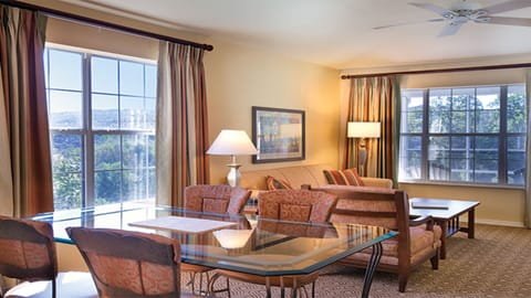 Unit may vary in layout, view, floor, and décor. 