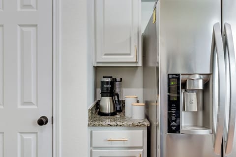 Coffee bar!- Make a carafe or make an individual cup with this new Keurig!