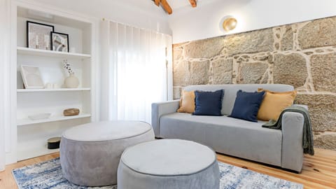 Beautifully decorated living room #stylish