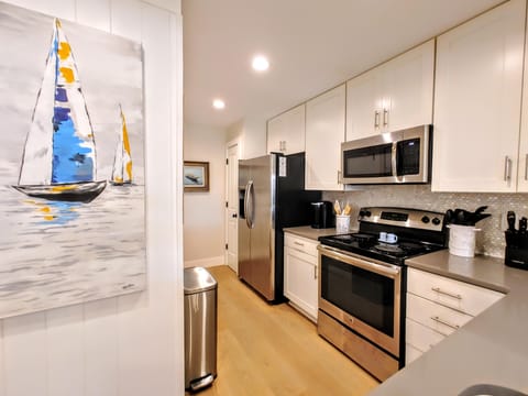 Updated Spacious Kitchen