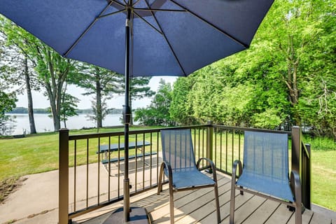 Wausau Vacation Rental | 3BR | 1BA | 1,700 Sq Ft | 1 Step to Access