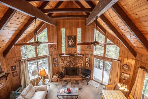 Welcome to Haslemann's Cabin