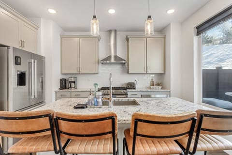 Stunning kitchen, perfect for playing chef after hitting the slopes. 