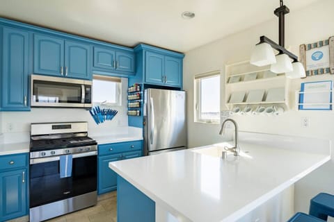 Small functional kitchen