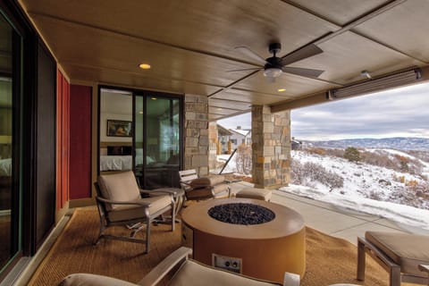 Deer Springs 12797 Winter