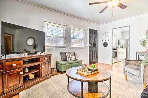 Living Room | Additional Sleeping | Smart TV | Free WiFi