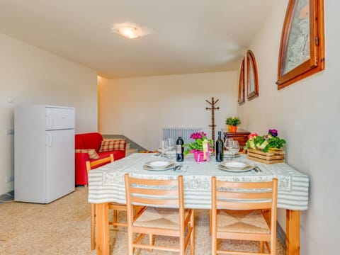 Room, Property, Furniture, Dining Room, Table, Interior Design, Building, House, Real Estate, Floor