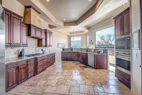 Fully Equipped Kitchen with High-end appliances