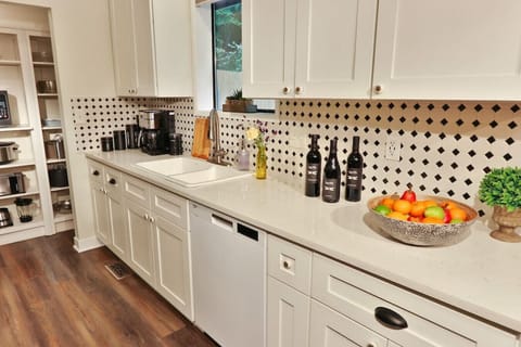 Lots of room to prep and cook