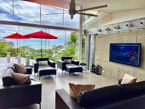Living room (1)