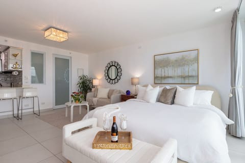 543 sq.ft. studio with beach view.
