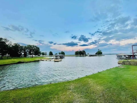Beautiful view of the lake from the yard