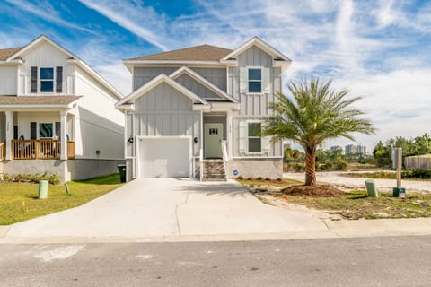 Island Treasure 7868 Evening Glow by PKRM