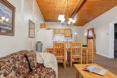 Living and Dining Area