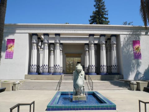 Rosicrucian Egyptian Museum