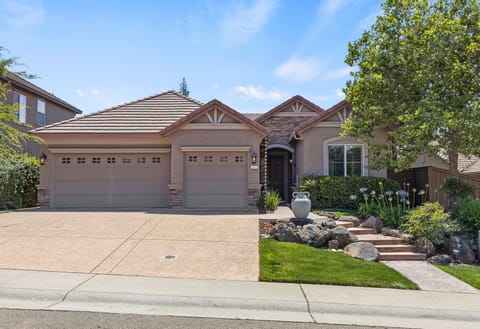 Elegant Folsom home is on a traffic-tree street