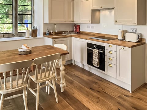 Kitchen/diner | The Old School, Kettlewell