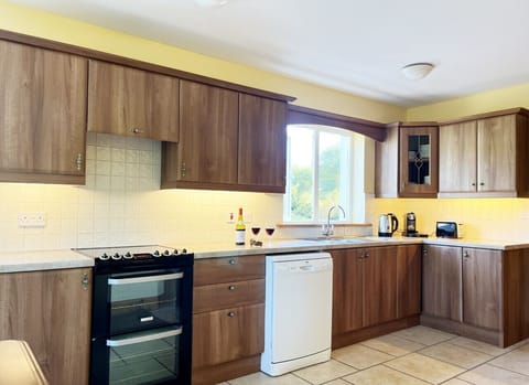 Valentia View Holiday Home, Coastal Holiday Accommodation Available near Caherciveen, County Kerry| Trident Holiday Homes | Read More and Book Online Today