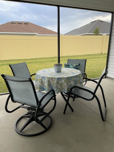 Outdoor dining