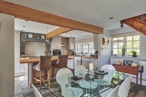 The dining room at Roupel East Wing, Devon