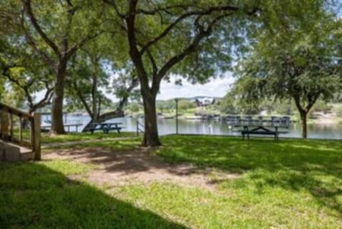 c06af0c2-4fa0-4f2f-9639-da020538c93b