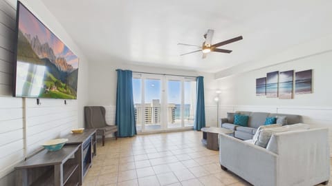 Walk into your open concept living area with sleeper sofa and comfy furnishings (sleeps 2)