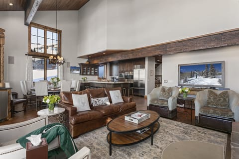 Living Room, Furniture, Indoors, Home Decor, Couch